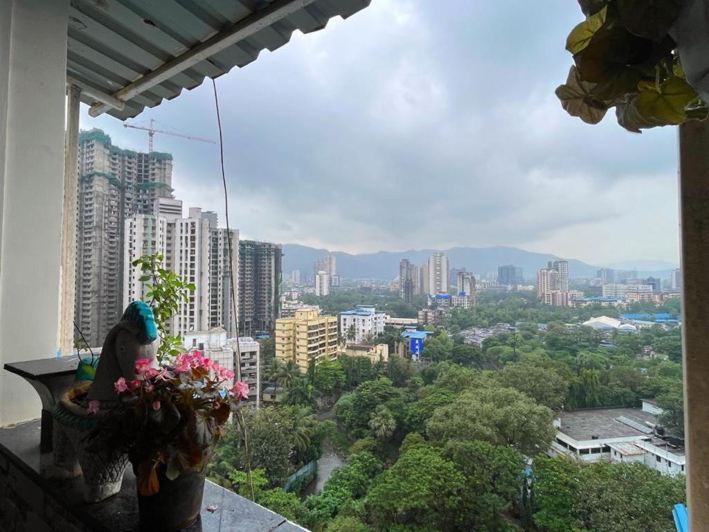 Calm Private Room With Beautiful View Mumbai Exterior foto